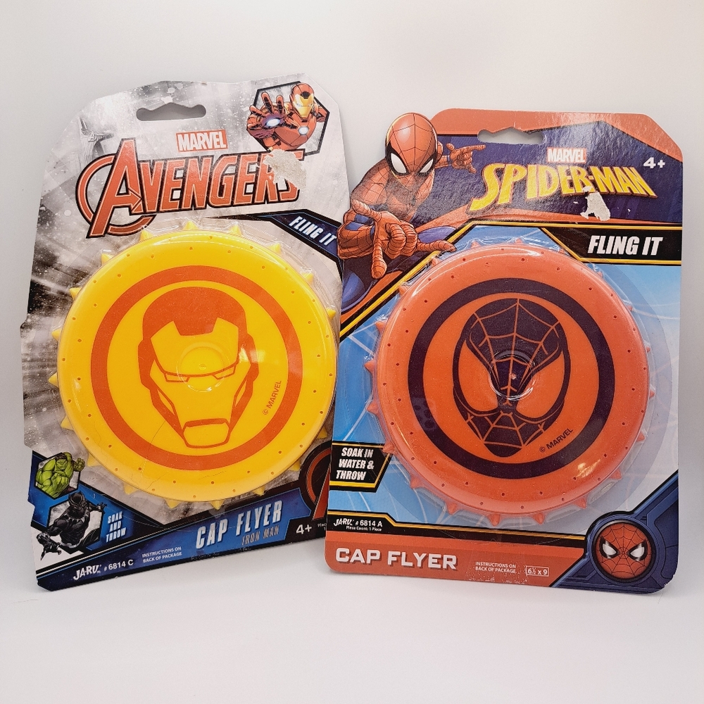 Disney Marvel Water Cap Flyer Iron Man & Spiderman Brand New Day Beach Water Toy